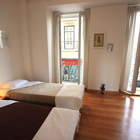 Myplace - Lisbon - Camoes Apartman Szoba fotó