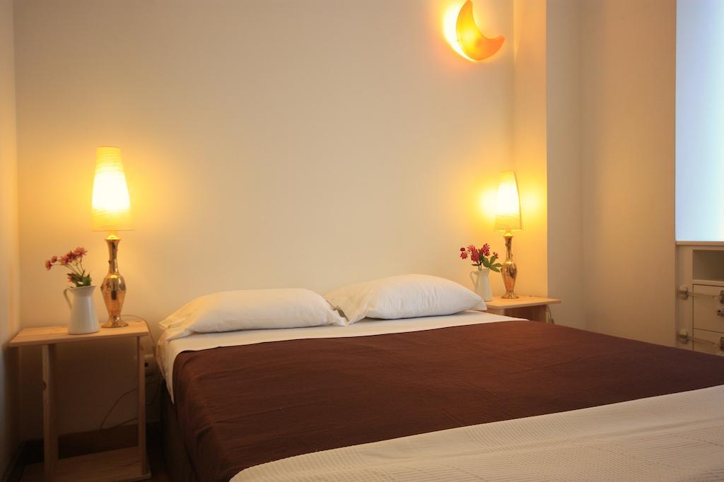 Myplace - Lisbon - Camoes Apartman Kültér fotó